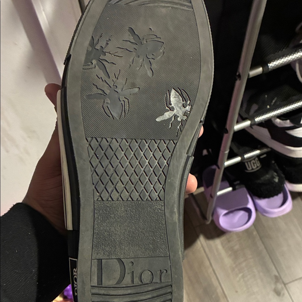 Dior Men's Gray and Black Logo Sneakers - Picture 5 of 7